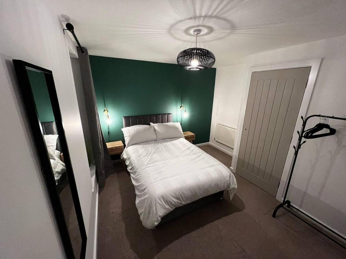 Beautiful 4-Bed House In Lincoln- Close To Centre Exteriör bild