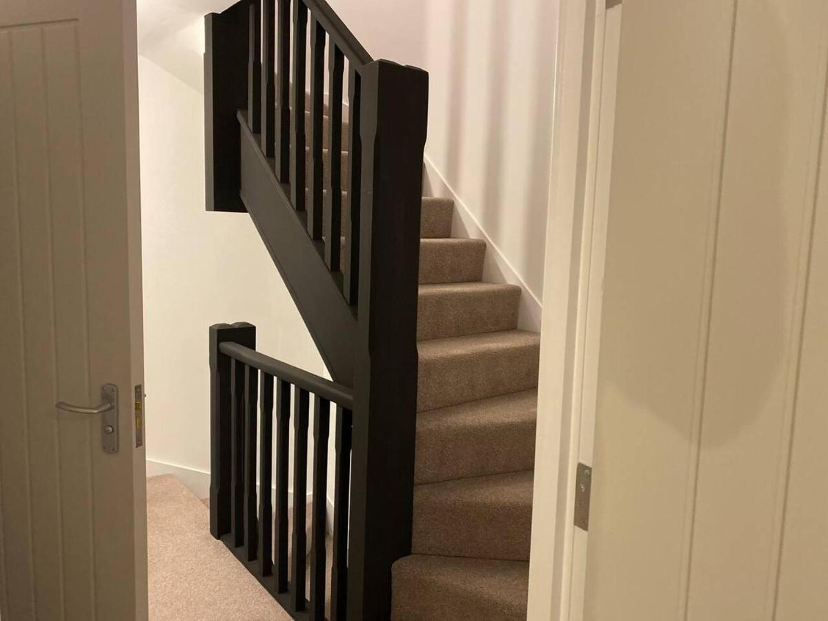 Beautiful 4-Bed House In Lincoln- Close To Centre Exteriör bild